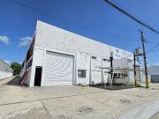 Bodega Industrial con patio de maniobras y area de taller