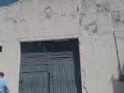 Bodega Industrial en Zona comercial Plaza Loreto