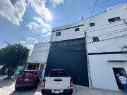 Bodega industrial RENTA con oficinas en zona de alto...