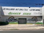 Bodega/ local comercial sobre Ave Paseo Irapuato