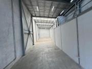 BODEGA NUEVA EN ALQUILER – OPCIÓN DE VITRINA / CENTRO DE... BODEGA NUEVA EN ALQUILER – OPCIÓN DE VITRINA / CENTRO DE...