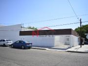 BODEGA Y OFICINAS EN RENTA EN COL SAN BENITO