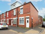 Bolton Street, Stockport, 2 Bedroom End
