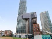 Bondway, London, Studio Flat For