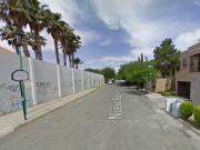 BONITA CASA A UN LADO DEL CLUB CAMPESTRE JUAREZ