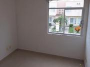 Bonita casa con alberca libre de gravamen en Colinas de...