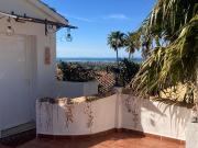 Bonita casa con magníficas vistas al mar, situada en las...