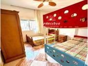 Bonita casa con piscina en Ctra Palma del Río a 5...