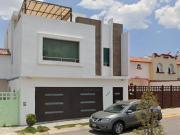 BONITA CASA CON TERRAZA EN PACHUCA CASS