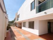 BONITA CASA DE CONJUNTO EN CIUDAD JARDIN BARRANQUILLA