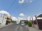BONITA CASA DE DOS PLANTAS CON TERRAZA EN LA COL. DIAZ...