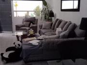 Bonita casa de las mas grandes de Villas del Fresno...