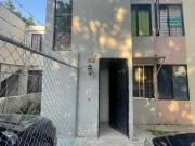 Bonita casa Duplex en venta zona Jardines del Valle...