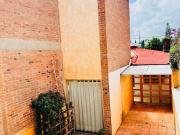 Bonita Casa en Bosques de la Herradura 3R