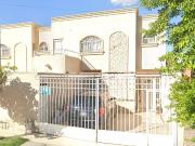 BONITA CASA EN COLONIA VALLE DORADO TORREON COAHUILA