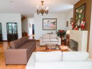 BONITA CASA EN CONDOMINIO DE EL SOL DE LA MOLINA