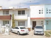 BONITA CASA EN CORREGIDORA QUERÉTARO