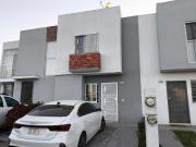 BONITA CASA EN COTO PRIV. 3 RECAMARAS 3 WC COMPL. FRACC...