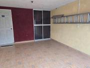 Bonita casa en. Está dentro de privada a solo 3 minutos...