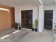 Bonita Casa en Fracc Las Américas II con 3 recamaras y 2...