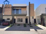 Bonita casa en fracc. Stello zona Boreal