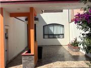 BONITA CASA EN JARDINES DE SAN MIGUEL