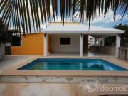 Bonita casa en la playa, en renta