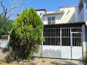 Bonita casa en Laguna Real!