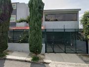 BONITA CASA EN NAUCALPAN DE JUAREZ. EN VENTA REMATE...