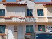 BONITA CASA EN PRIVADA CON JARDIN COMUN 4