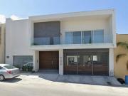 BONITA CASA EN REMATE BANCARIO