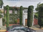 BONITA CASA EN REMATE CERCA DE LOS VIVEROS DE COYOACAN!...