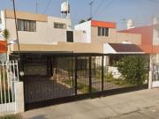 Bonita casa en remate en Jardines Alcalde, Guadalajara