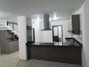 Bonita Casa en Renta a 5 min Aeropuerto Toluca, $12,700...