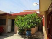 Bonita casa en un nivel, estacion Hank Glz del Mexicable