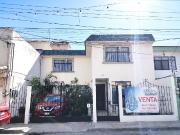 Bonita casa en venta calle cascada las reynas