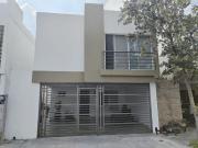 Bonita Casa en Venta Col Brianzzas Sec Monreale, Escobedo