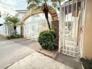 Bonita casa en venta en coto zona El Sauz