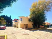 Bonita casa en venta en Fracc. Residencial Zavaleta...