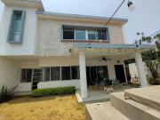 Bonita Casa en Venta en la Col. Tlaltenango, Cuernavaca...