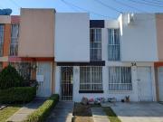 BONITA CASA EN VENTA EN LOS HEROES!