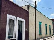 BONITA CASA EN VENTA, EN TLAQUEPAQUE CENTRO