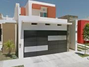 BONITA CASA EN VILLA DE ALVAREZ COLIMA