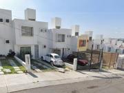 !BONITA CASA EN VILLAS DE SANTIAGO QUERETARO!
