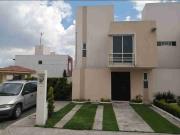 Bonita Casa Fracc. Misiones I, Frente al Parque...