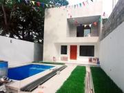 Bonita casa sola con alberca en Jiutepec Morelos...