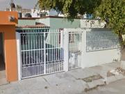 Bonita Casa Ubicada En Bahía De Manzanillo,...
