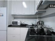 Bonita habitación en alquiler en el apartamento de 7...