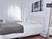 Bonita habitación en el apartamento, Sarrià Sant...