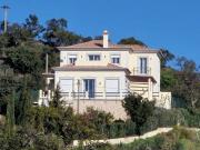 BONITA VILA DE 3 QUARTOS MAIS PISCINA COM VISTA...